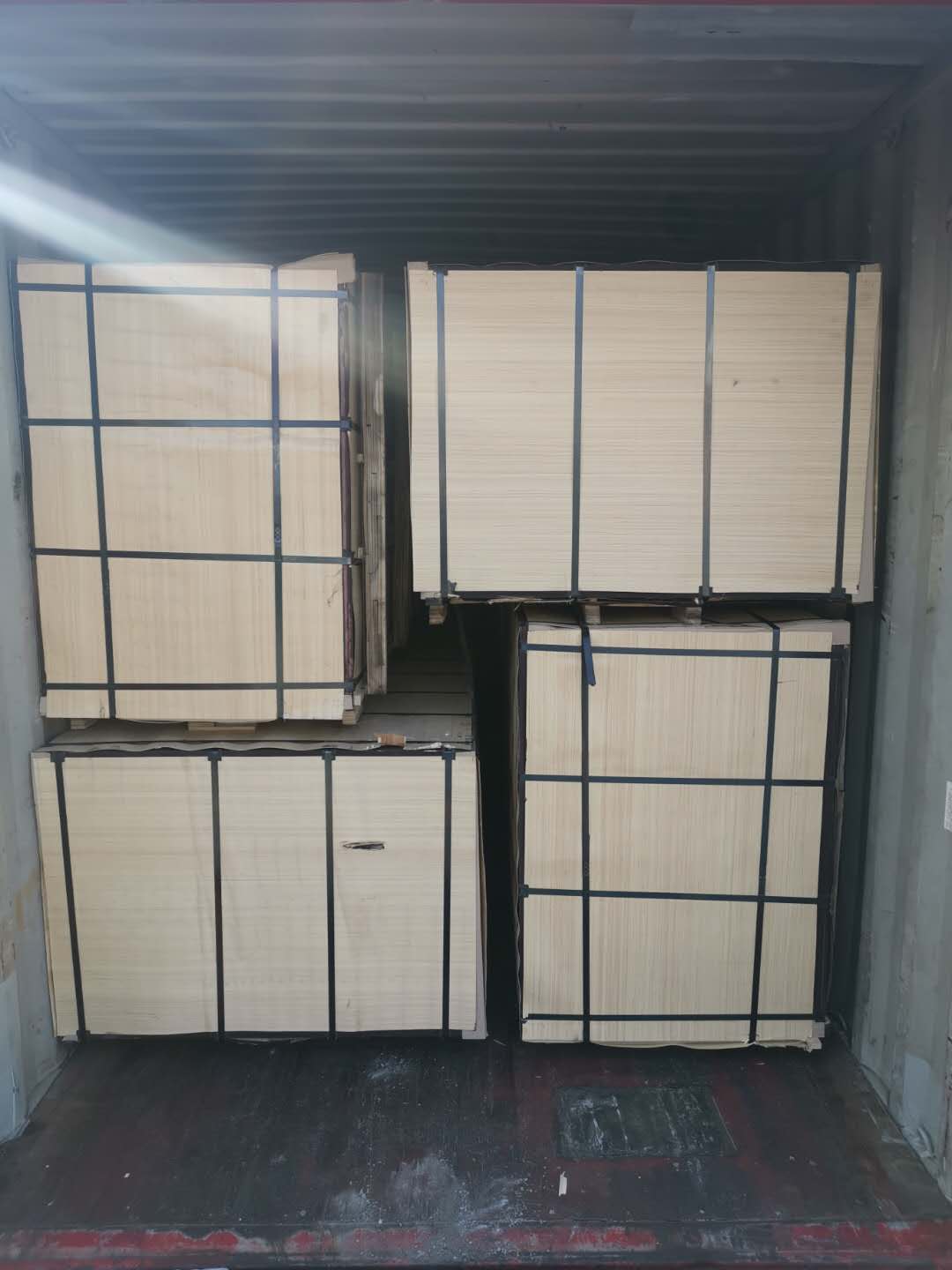 Brown filmed plywood