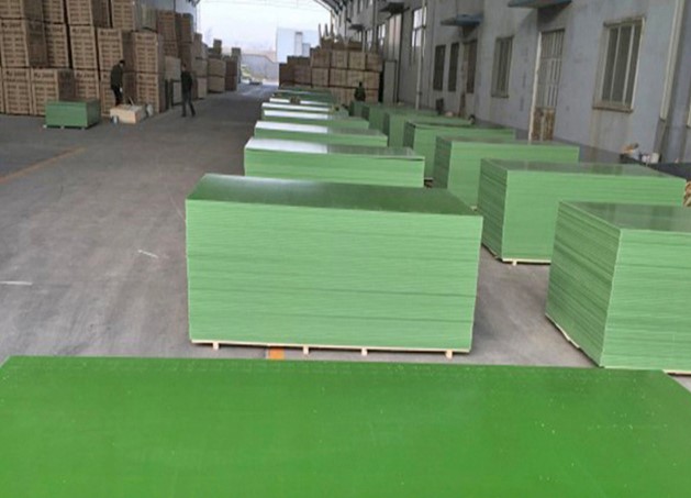 Plastic Film Faced Plywood